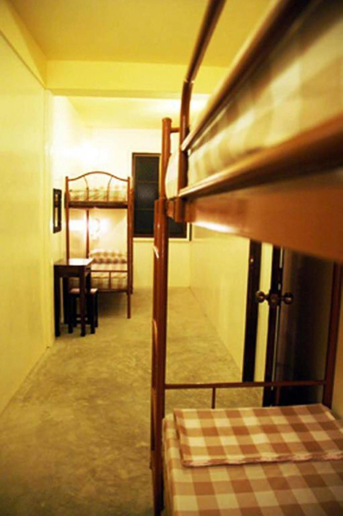 Yha Bangkok Airport Hostel Bang Phli Exterior photo