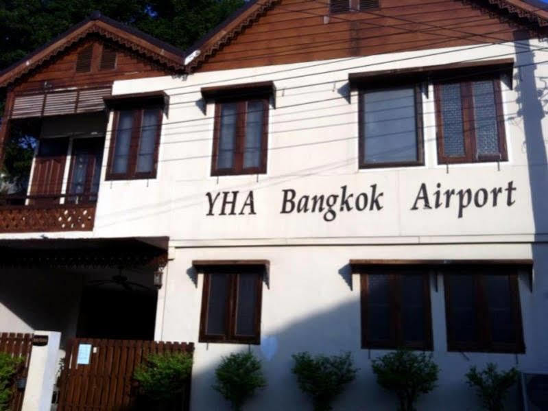Yha Bangkok Airport Hostel Bang Phli Exterior photo